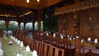 Puri Bambu