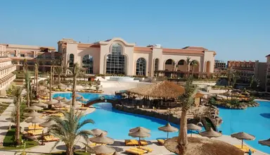 Pyramisa Sahl Hashesh Resort
