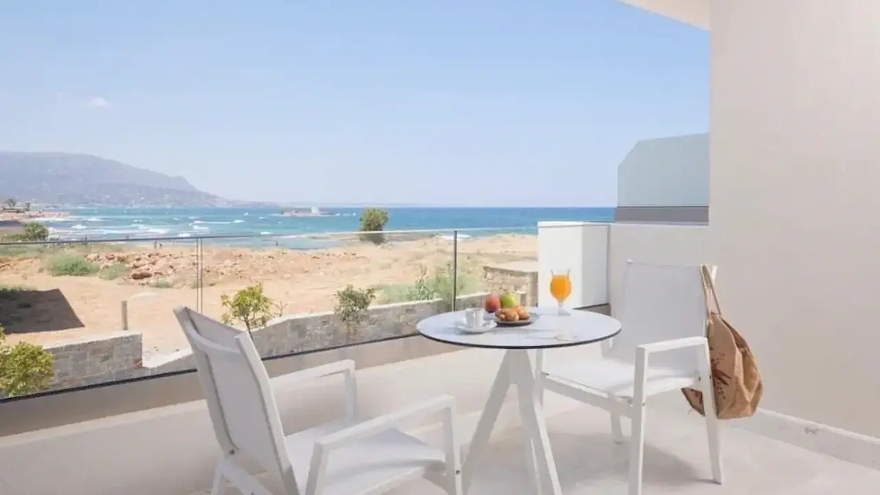 Pyrgos Blue