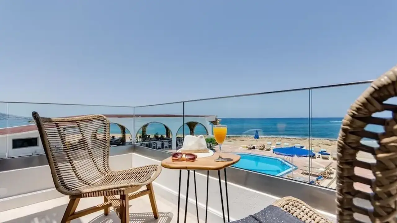 Pyrgos Blue