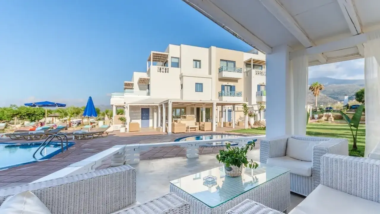 Pyrgos Blue