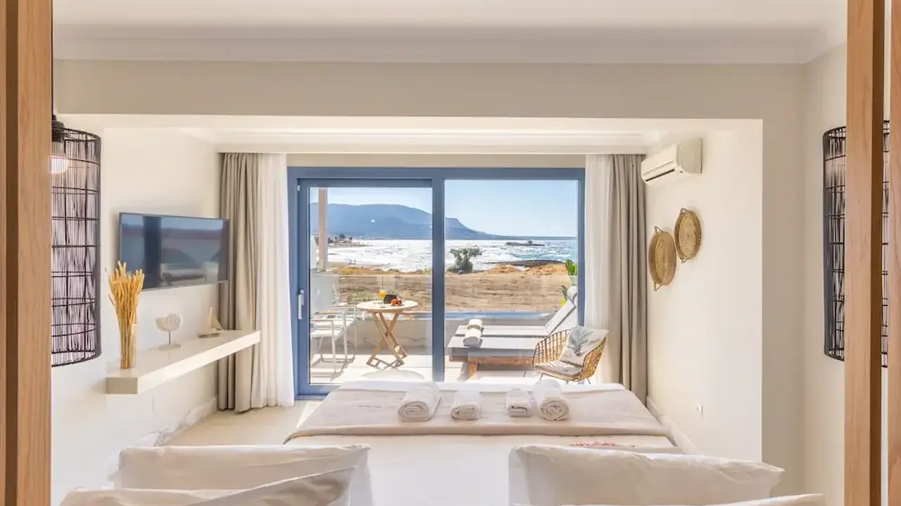 Pyrgos Blue