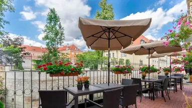 Pytloun Kampa Garden