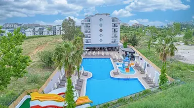 Q Ella Beach Side