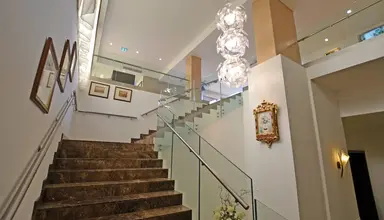 Qawra Palace