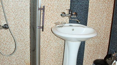 Qeroli