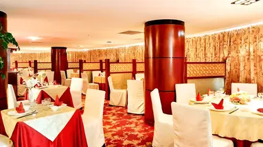 Qiangqiang Beijing International Business Super House