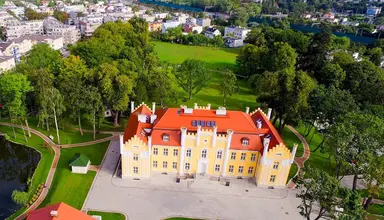 Quadrille Hotel & Spa