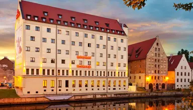 Qubus (Gdańsk)
