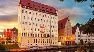Qubus (Gdańsk)