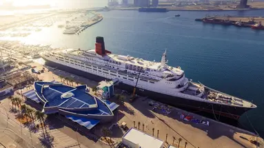 Queen Elizabeth 2