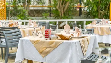 Queen's Park Le Jardin Resort