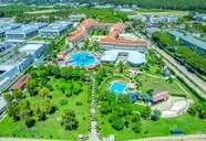 Queen's Park Le Jardin Resort