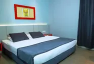 Queen's Park Le Jardin Resort