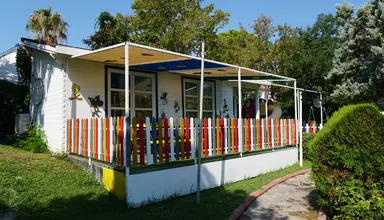 Queen's Park Le Jardin Resort