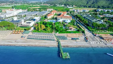 Queen's Park Le Jardin Resort