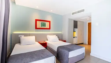 Queen's Park Le Jardin Resort
