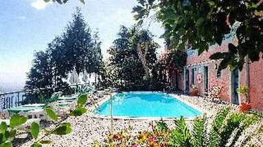Quinta do Alto de Sao Joao