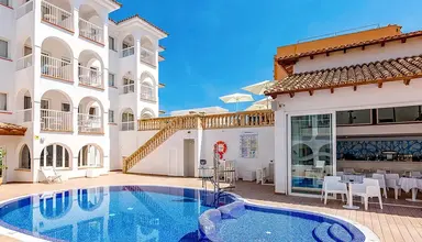 R2 Bahia Cala Ratjada Design