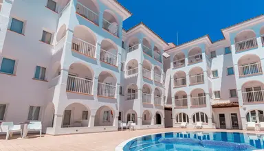 R2 Bahia Cala Ratjada Design