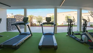 R2 Higos Beach Apartments