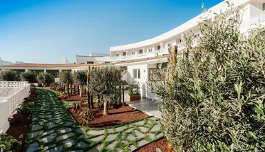R2 Higos Beach Apartments
