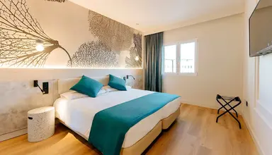 R2 Higos Beach Apartments
