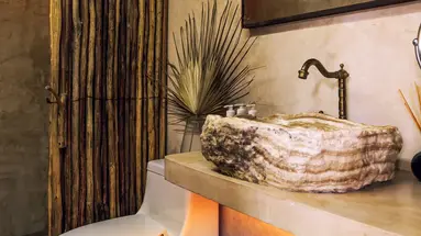 Radhoo Tulum