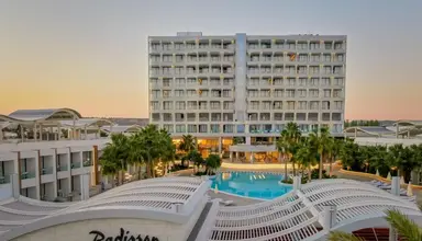 Radisson Beach Resort 