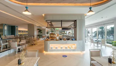 Radisson Blu Abu Dhabi Corniche