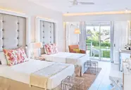 Radisson Blu Azuri Resort & Spa