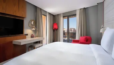 Radisson Blu Carre Eden