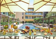 Radisson Blu Carre Eden