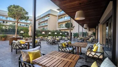 Radisson Blu Carre Eden