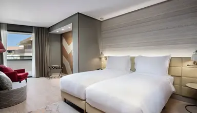 Radisson Blu Carre Eden