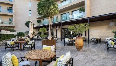 Radisson Blu Carre Eden