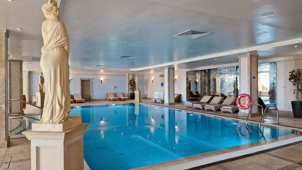 Radisson Blu Golden Sands