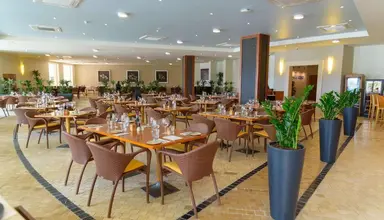 Radisson Blu Golden Sands