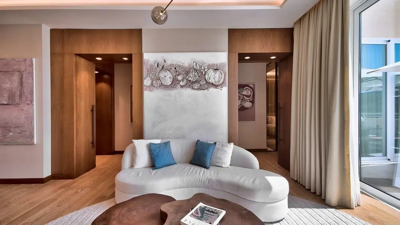 Radisson Blu Golden Sands
