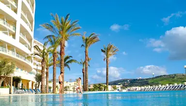 Radisson Blu Golden Sands