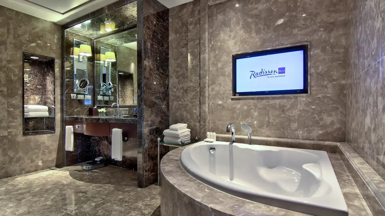 Radisson Blu Plaza Bangkok