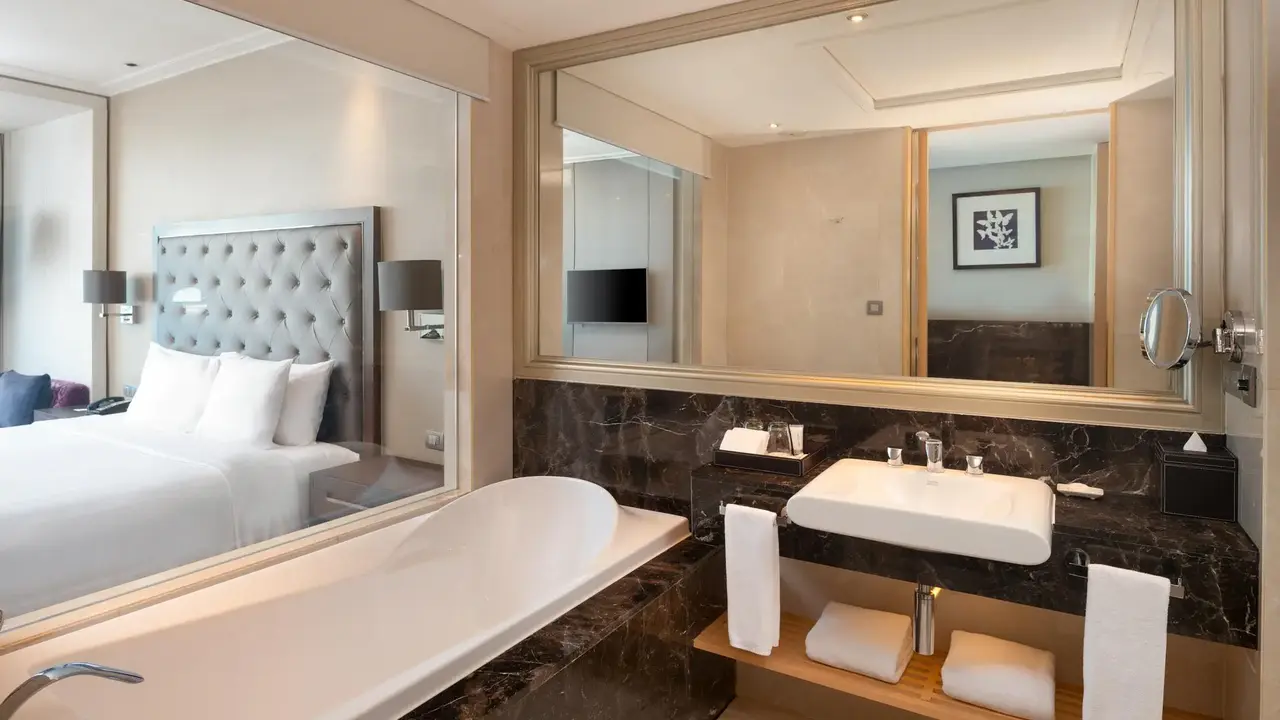 Radisson Blu Plaza Bangkok