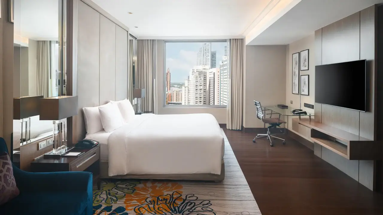 Radisson Blu Plaza Bangkok