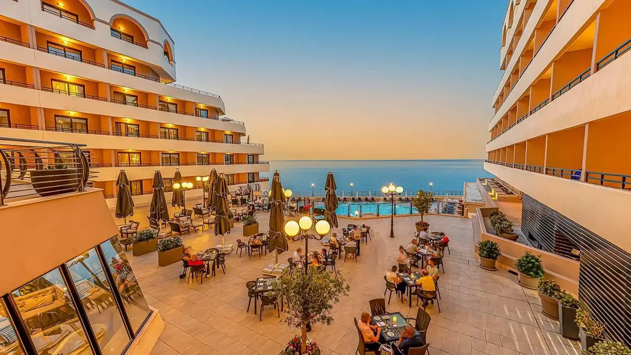 Radisson Blu Resort