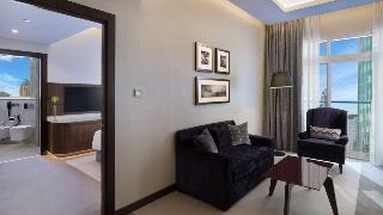 Radisson Blu Waterfront Dubai