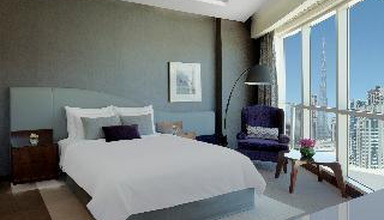 Radisson Blu Waterfront Dubai