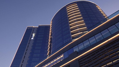 Radisson Blu Waterfront Dubai