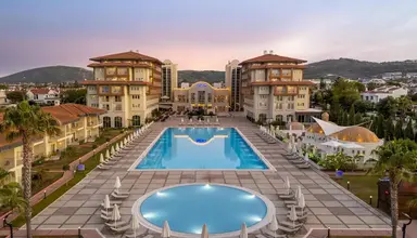 Radisson Blue Resort and Spa (Cesme)