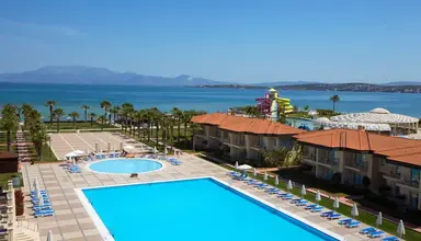 Radisson Blue Resort and Spa (Cesme)