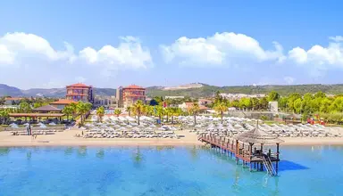 Radisson Blue Resort and Spa (Cesme)